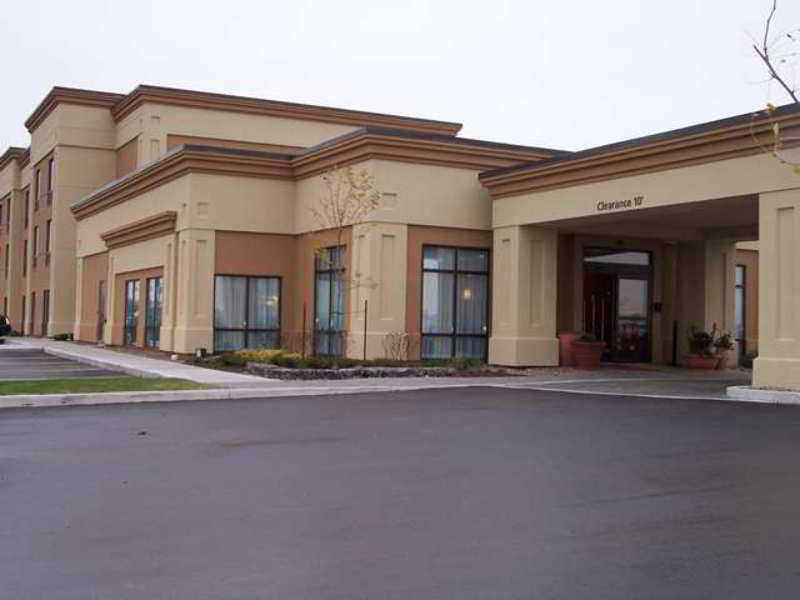 Hampton Inn By Hilton Napanee Greater Napanee Exterior photo